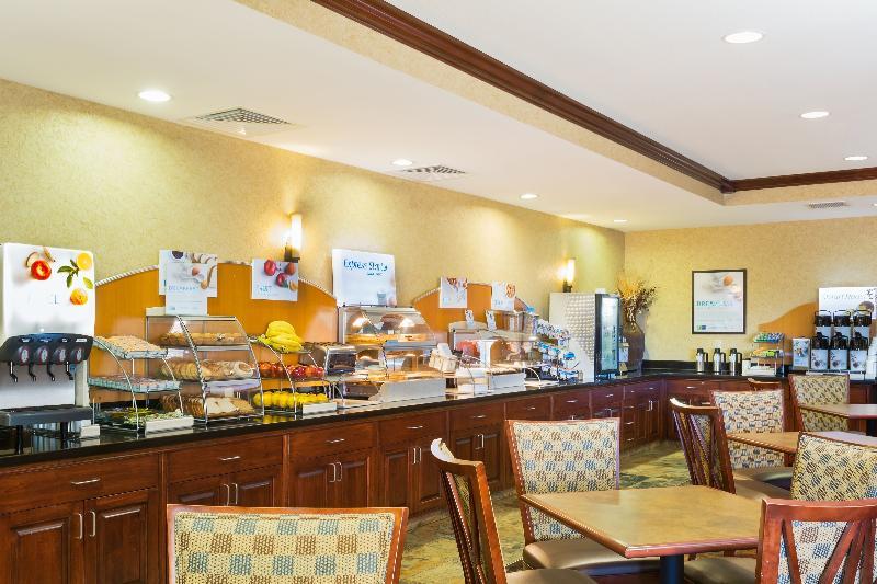 Holiday Inn Express And Suites Helena By Ihg Exterior photo